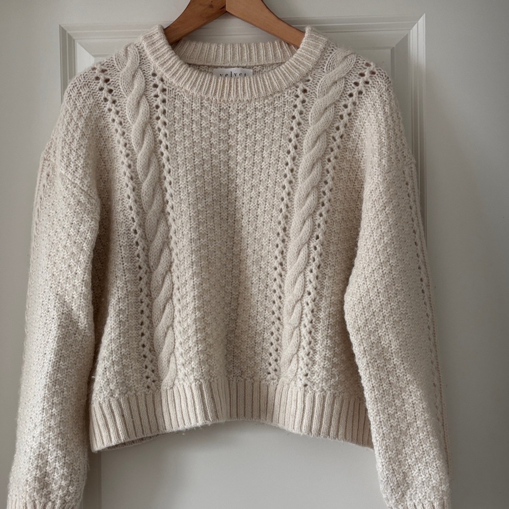 Velvet by Graham & Spencer Cream Cable Knit Sweater